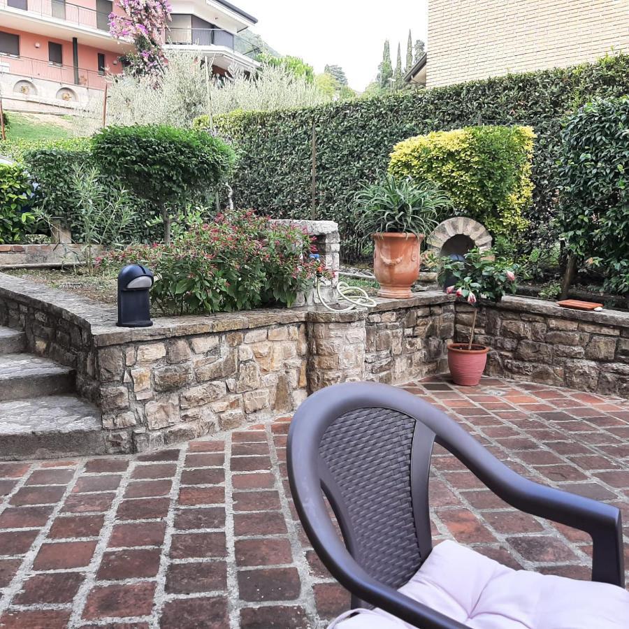 Appartamento Girasole, Salo Exterior photo